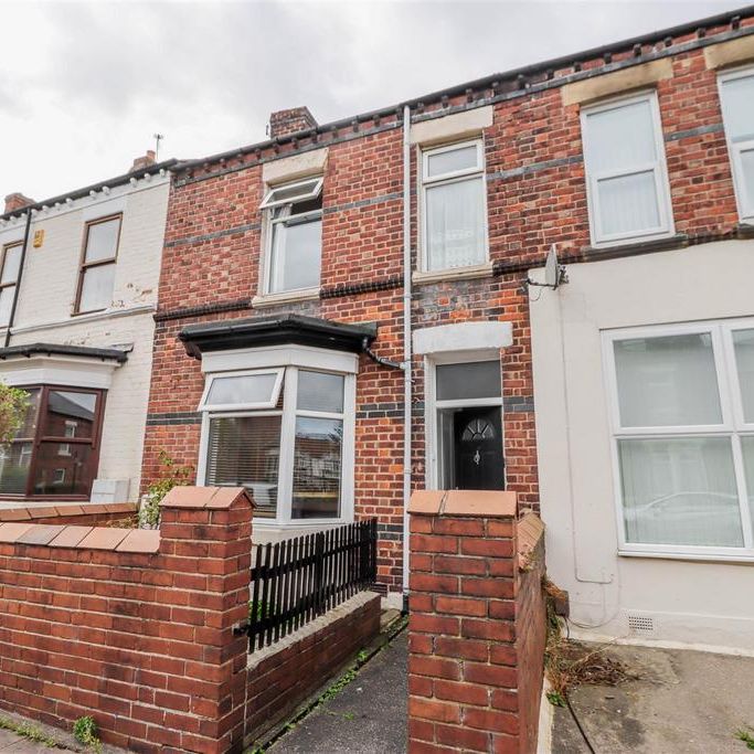 4 bedroom house to rent - Photo 1