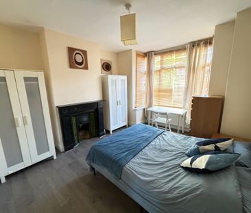 Lovely Student House - Photo 4