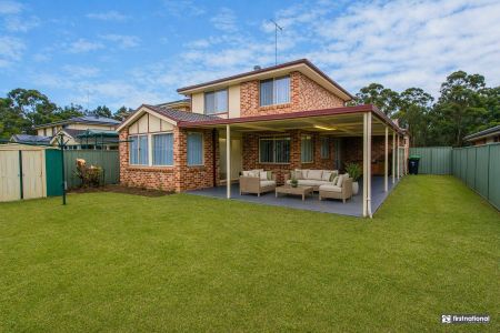 Freshly Updated 4 Bedroom Home with Space to Enjoy - Photo 5