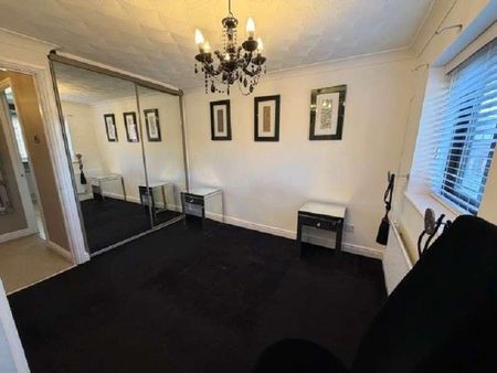 Roxborough Walk, Liverpool, Merseyside, L25 - Photo 3