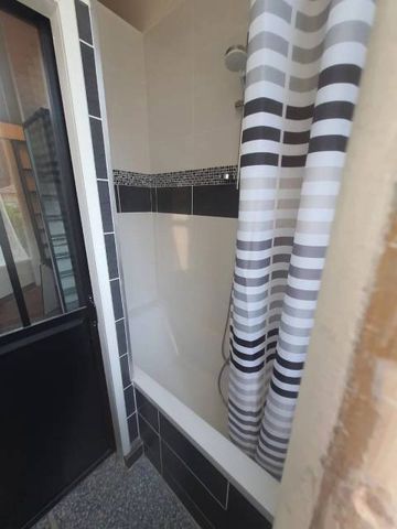 Location Studio - Photo 5