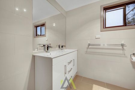 9 Lorna Street, Seaford, VIC 3198 - Photo 3