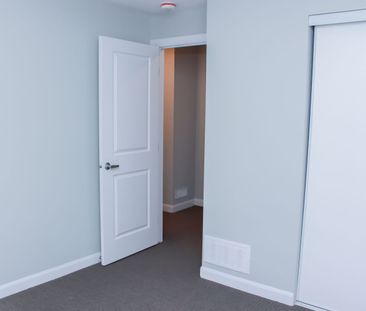 For Lease - 305 Eldorado Private Unit# A, Kanata, Ontario - Photo 2