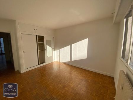 Location Appartement 2 pièces 46m² PARIS 15ème - Photo 3