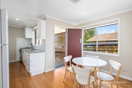 128 Melrose Drive, Wodonga - Photo 3