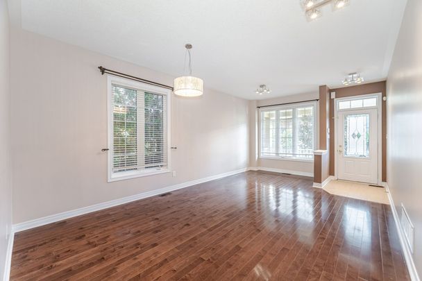 For Lease - 5499 Fudge Terrace, Mississauga, Ontario - Photo 1