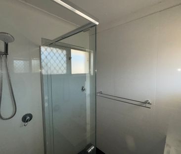 31 Lawley Street - Photo 2