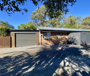 1/130 Whiting Street, Labrador - Photo 2