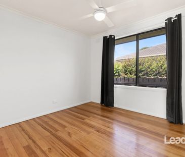 1 Lassiter Street, Sunbury, Vic 3429 - Photo 4