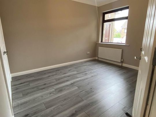 10 Mourneview Court, Downpatrick, BT30 6HB - Photo 1