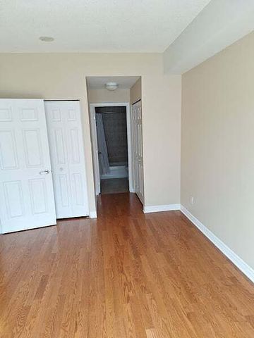 134 York St, Ottawa - Photo 2