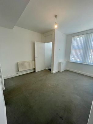 Hinderton Road, Birkenhead, CH41 - Photo 1