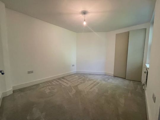 2 Bed Flat, Evering Road, E5 - Photo 1