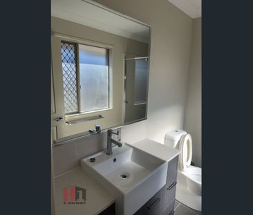 A Bedroom In A Brand New House! - Photo 6