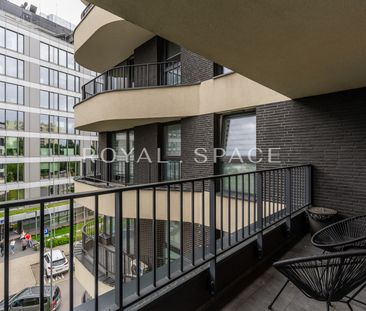 2-pokojowy apartament obok CH Serenady! - Photo 4