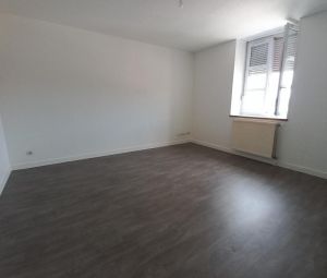 Location Appartement à LA COTE ST ANDRE - Photo 6