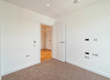 Capitol Way - Photo 2