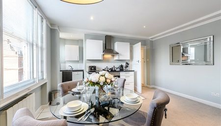 Hill Street, W1J, London - Photo 4