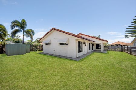 Move-In Ready 4-Bedroom Home in Prime Location - Photo 5