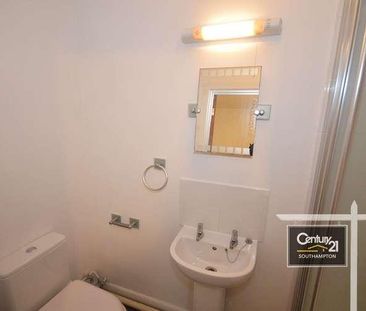 |ref: |, Portswood Road, Southampton, SO17 - Photo 3