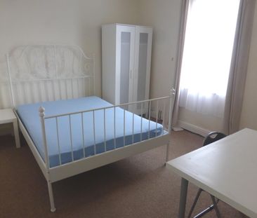 Dereham Road, Norwich - Photo 1