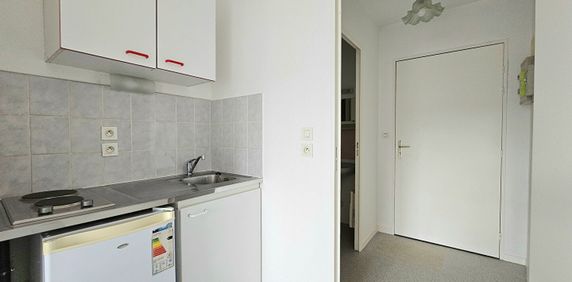 Location Appartement 1 pièce 22m² AUBIERE 63170 - Photo 2