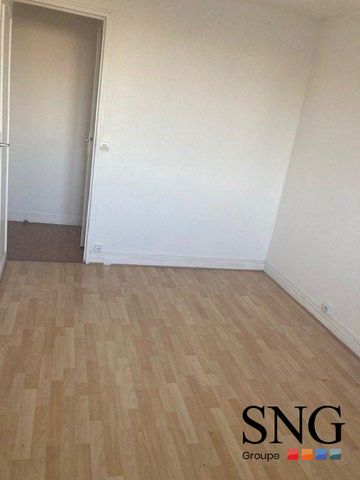 T3 AVEC BALCON + CAVE - Photo 3