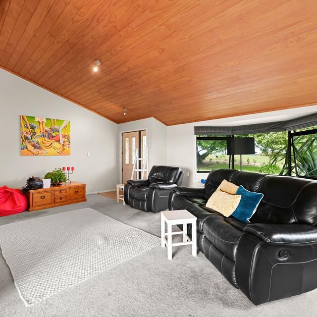 453 Ngahinapouri Road - Photo 1