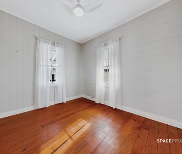 Charming Petrie Terrace Home For Rent - Photo 4