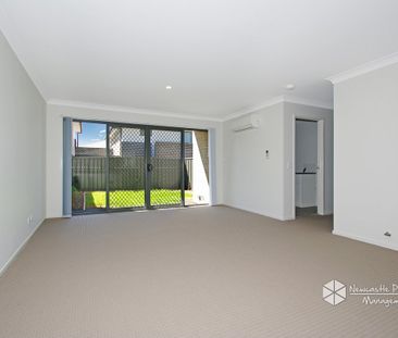 9 Firetail Street, Thornton - Photo 1