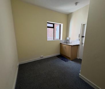 1 bedroom property to rent - Photo 1