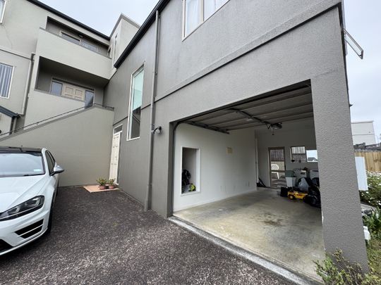 10A Trotting Place, Fairview Heights, Auckland - Photo 1