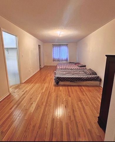 For Lease - 141 Heartview Road, Brampton, Ontario - Photo 3