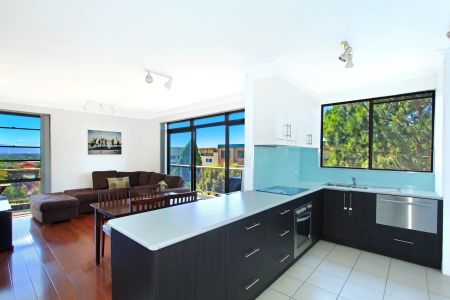 17/2 Wiseman Avenue, Wollongong. - Photo 5