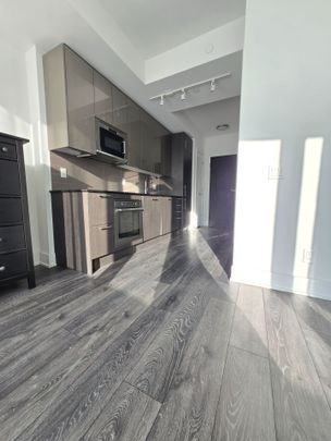 For Lease - 403 Church Street Unit# 1803, Toronto, Ontario - Photo 1