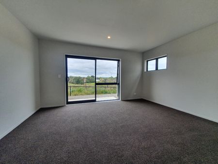 Lovely 3 bedroom Home, Fantastic view. - Photo 4