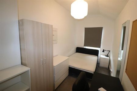 4 bedroom house share to rent - Photo 2