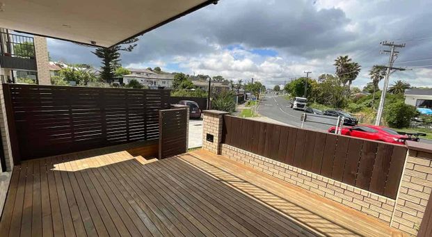 NATURAL LIGHT AND ROAD FRONTAGE WITH BALCONY!!! - Photo 1