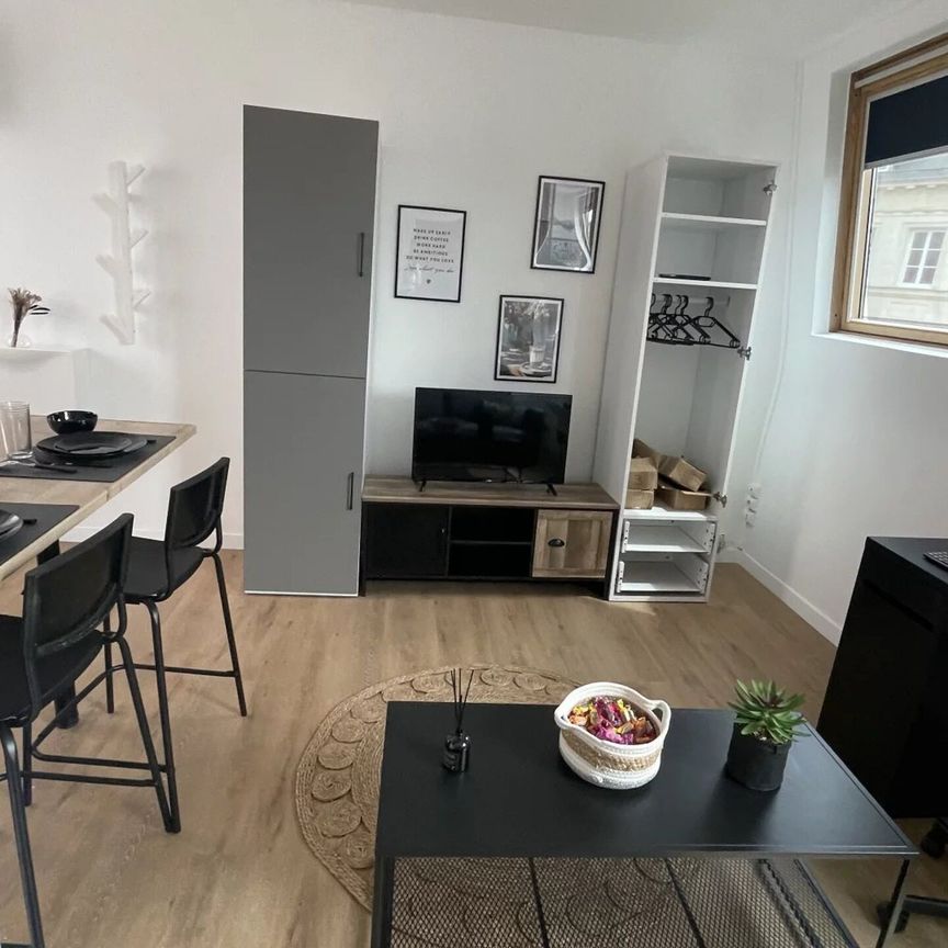 Location Studio 1 pièces 23 m2 à Saint-Quentin - Photo 1