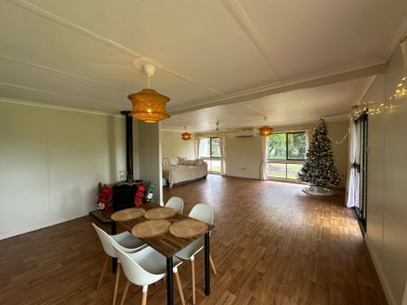 Fantastic Renovated 4 Bedroom Home on 6.3 Acres! - Photo 5