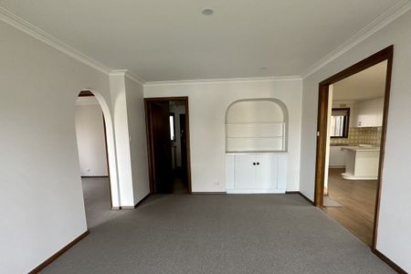 CENTRAL LOCATION! - Photo 2