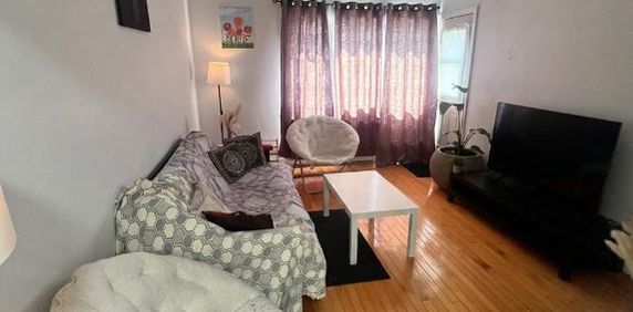Lease Transfer — 4½ Longueuil — October 1 - Photo 2
