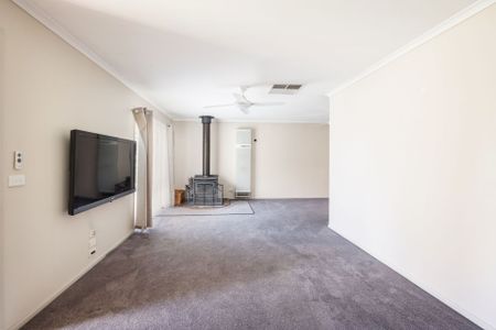 Spacious Family Home with Modern Comforts & Convenient Location - Photo 4