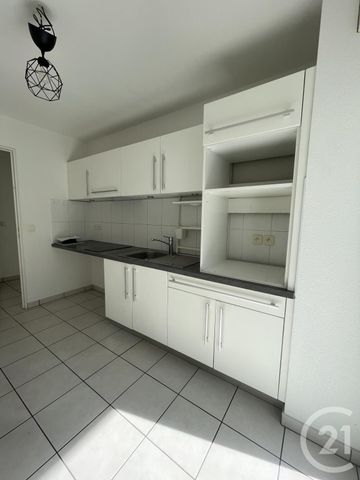 Location Appartement 2 pièces 54m² BAYONNE 64100 - Photo 2