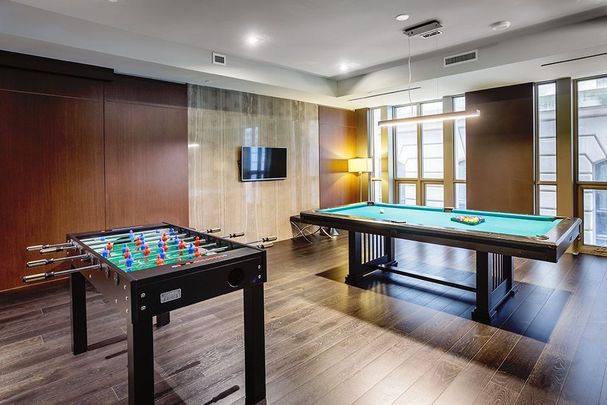 For Lease - 70 Temperance Street Unit# 3215, Toronto, Ontario - Photo 1