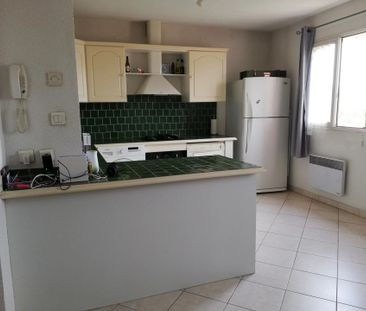 Location Appartement 2 pièces 54 m2 à Pourrières - Photo 5