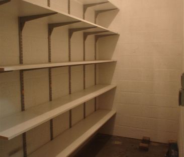 Mooi appartement met 2 slpk's in centrum Sint-Truiden, vlakbij stat... - Photo 1