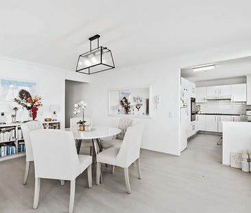 This beautifully presented 2-bedroom apartment at BEACONLEA offers ... - Photo 3