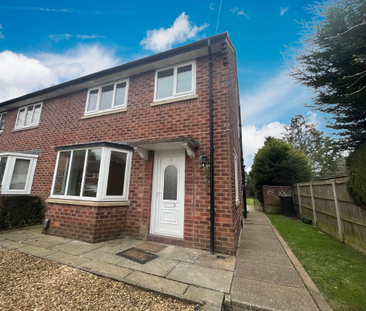 3 bedroom semi-detached house to rent - Photo 1