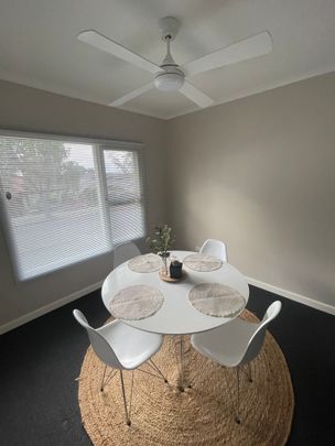 Athelstone - Photo 1